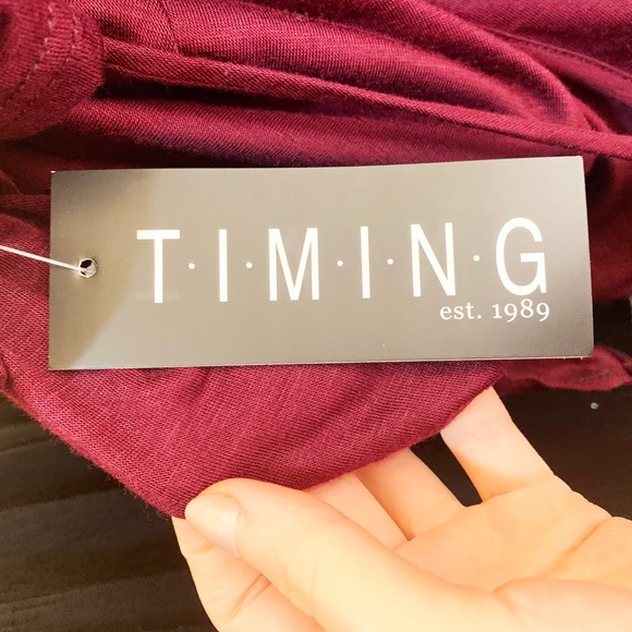 Timing Burgundy Red Tied Front Crop Top - Picture 4 of 4